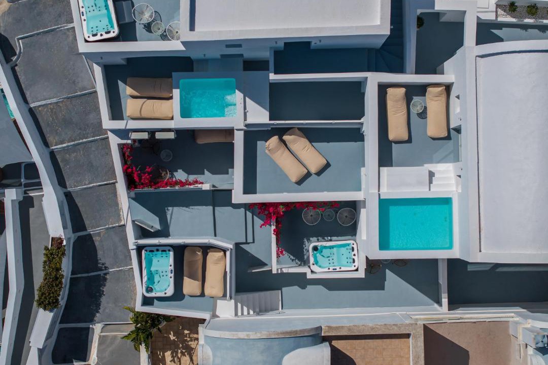 Photo of Others in Fira
