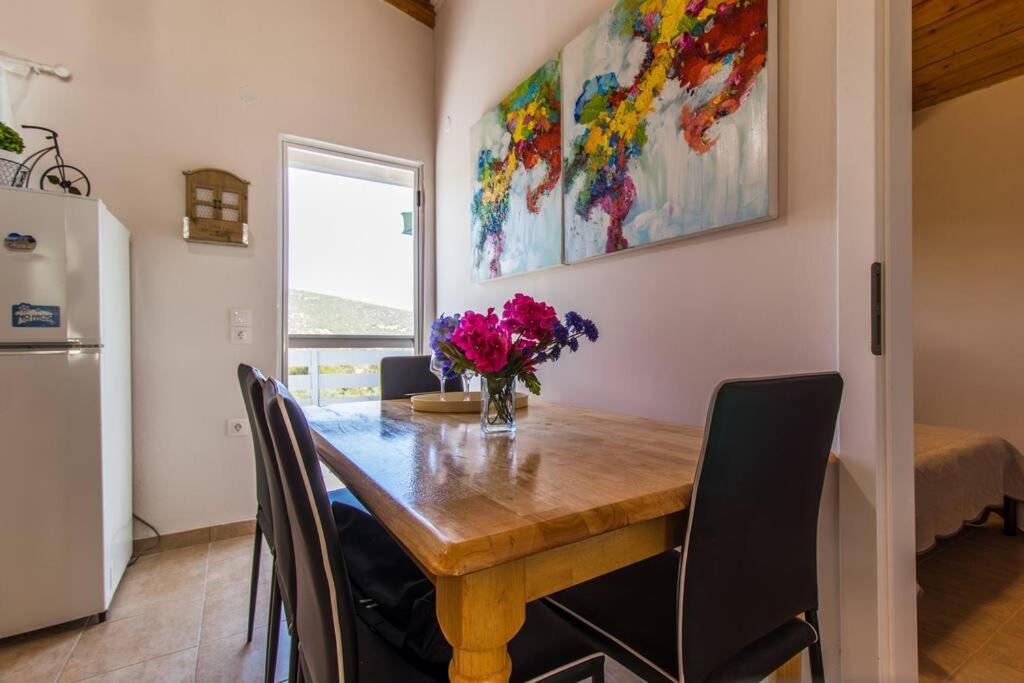Photo of Livingroom in Lirkia