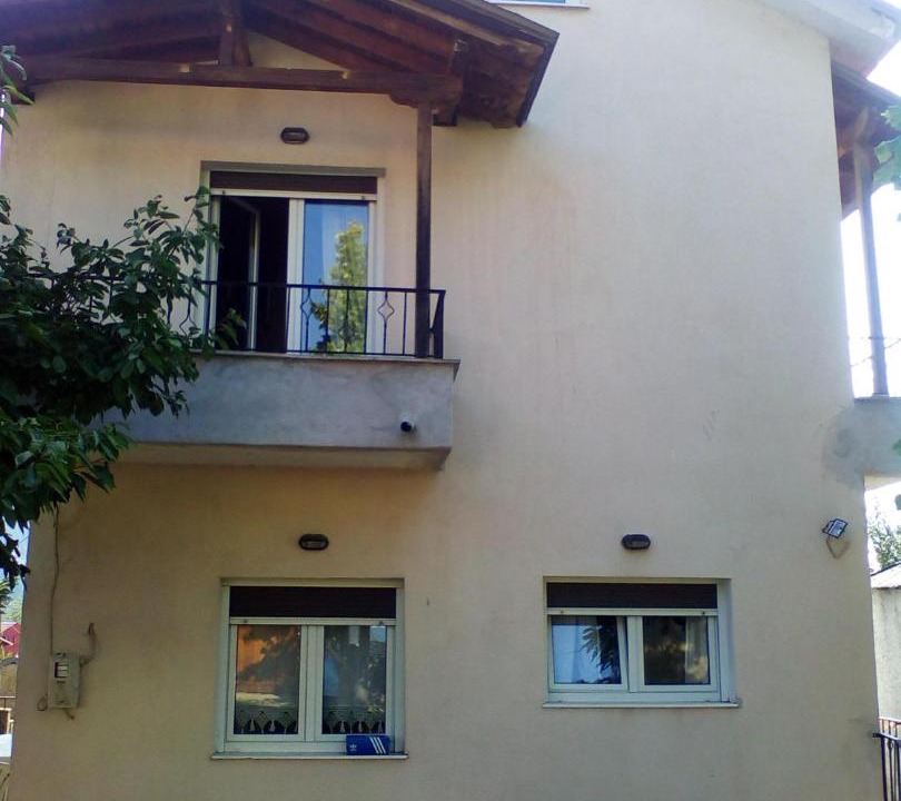Photo of Buildings in Samarina