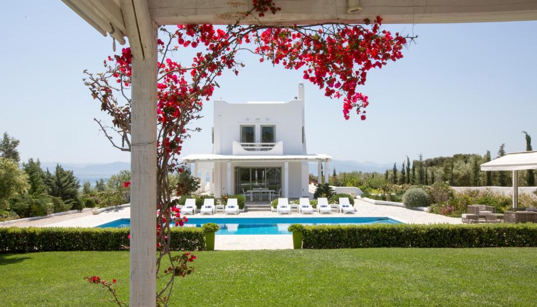 Photo of Others in Limni Vouliagmenis