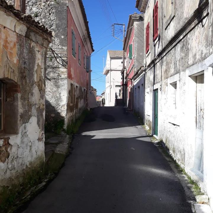 Photo of Others in Kouramades