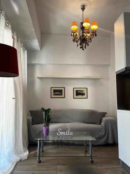 Photo of Livingroom in Aigaleo