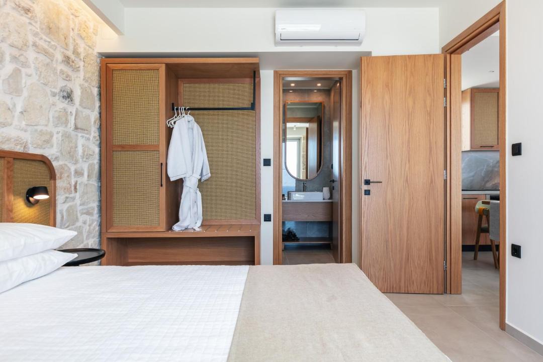 Photo of Bedroom in Limeniskos