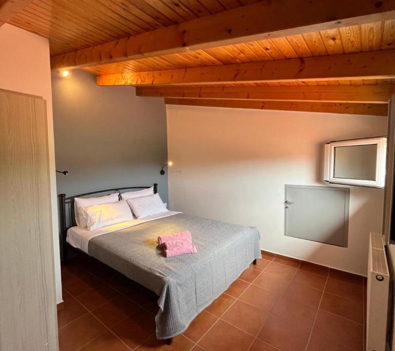 Photo of Bedroom in Lefkakia