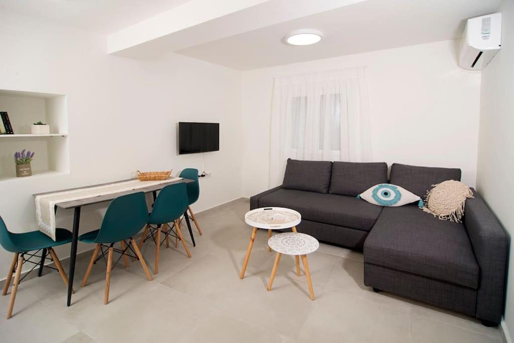 Photo of Livingroom in Kalamata