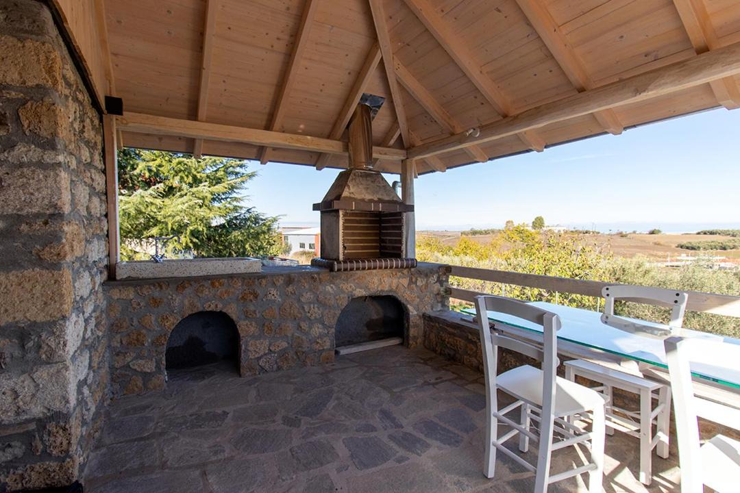 Photo of Patio Balcony in Sfendamion