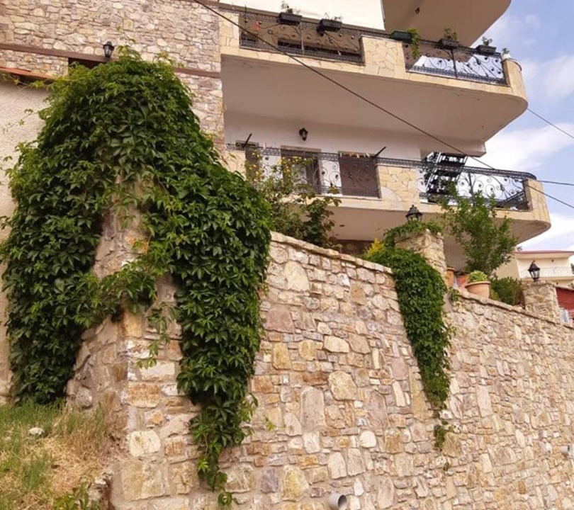 Photo of Buildings in Avdella