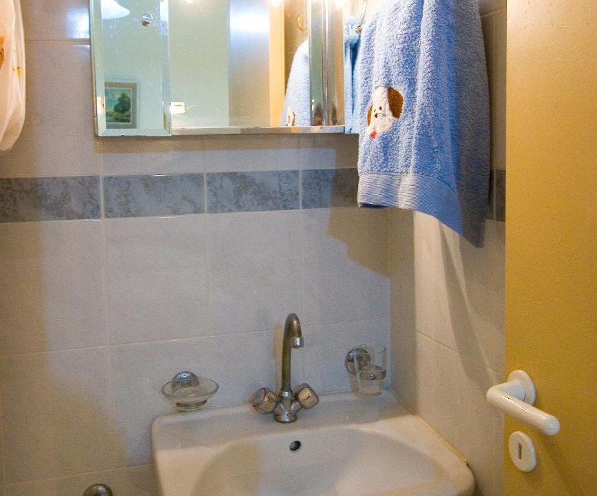 Photo of Bathroom in Loutra Edipsou