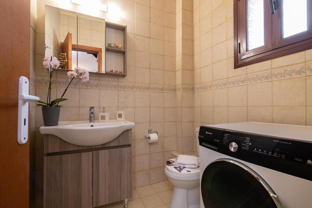 Photo of Bathroom in Zakynthos