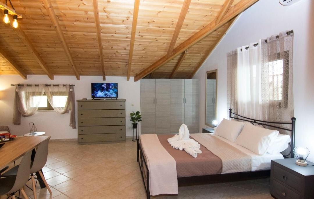 Photo of Bedroom in Lefktron
