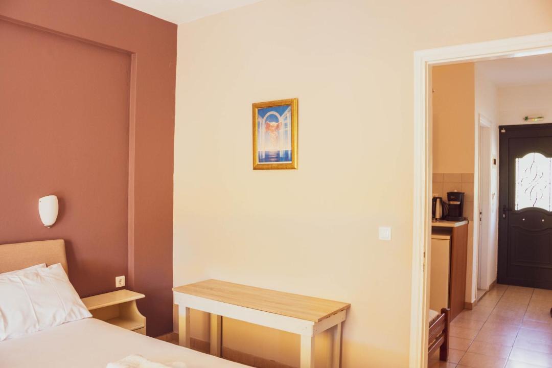 Photo of Others in Mikros Gialos