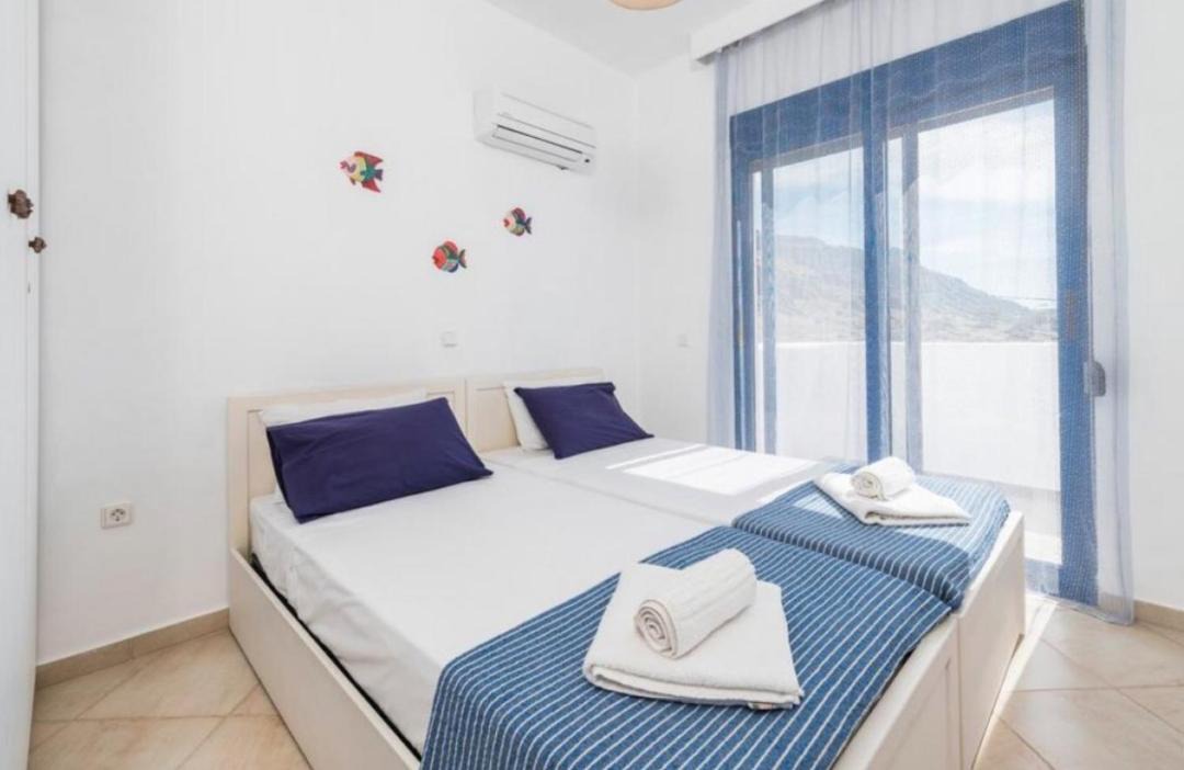 Photo of Bedroom in Lardos