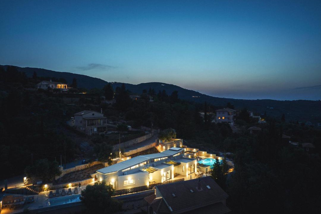 Photo of Others in Lygia