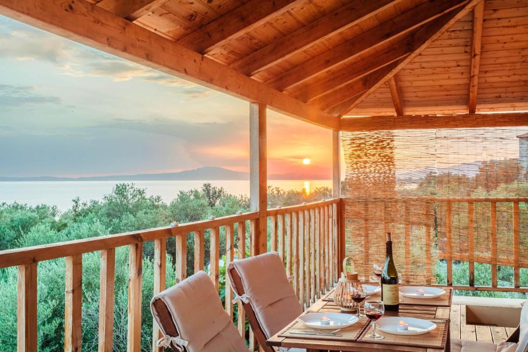 Photo of Patio Balcony in Lefktron