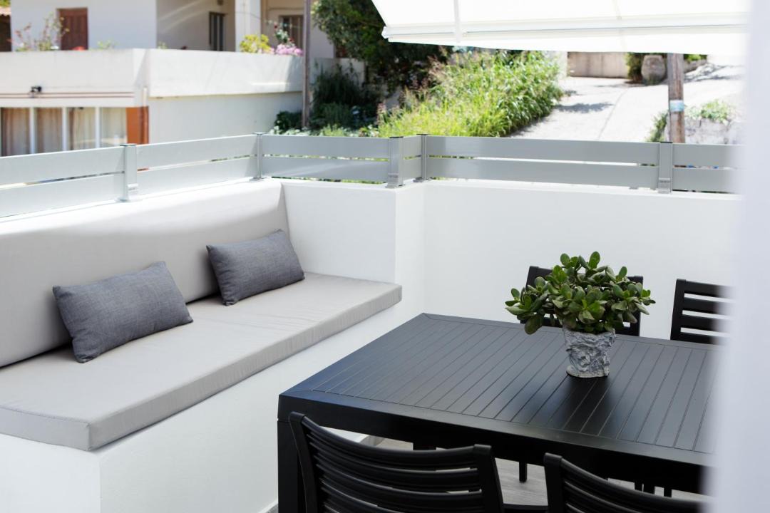 Photo of Patio Balcony in Platanos