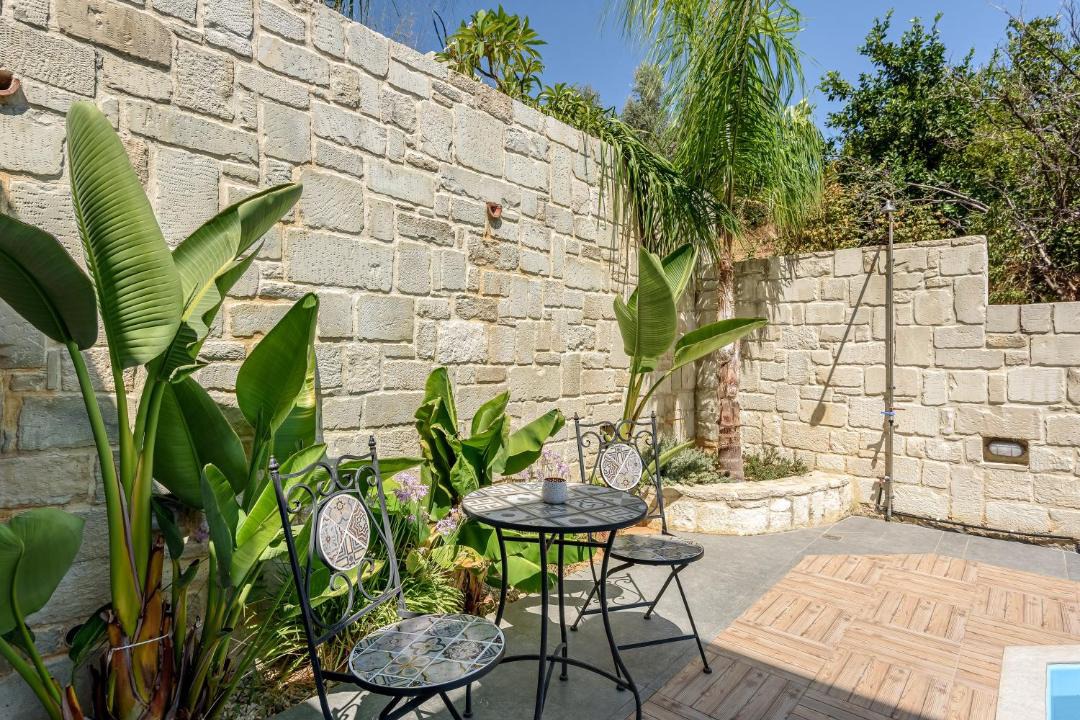 Photo of Patio Balcony in Stalos