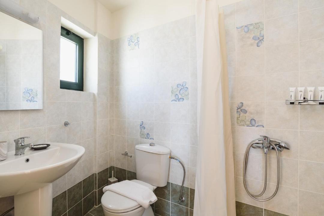 Photo of Bathroom in Kattavia