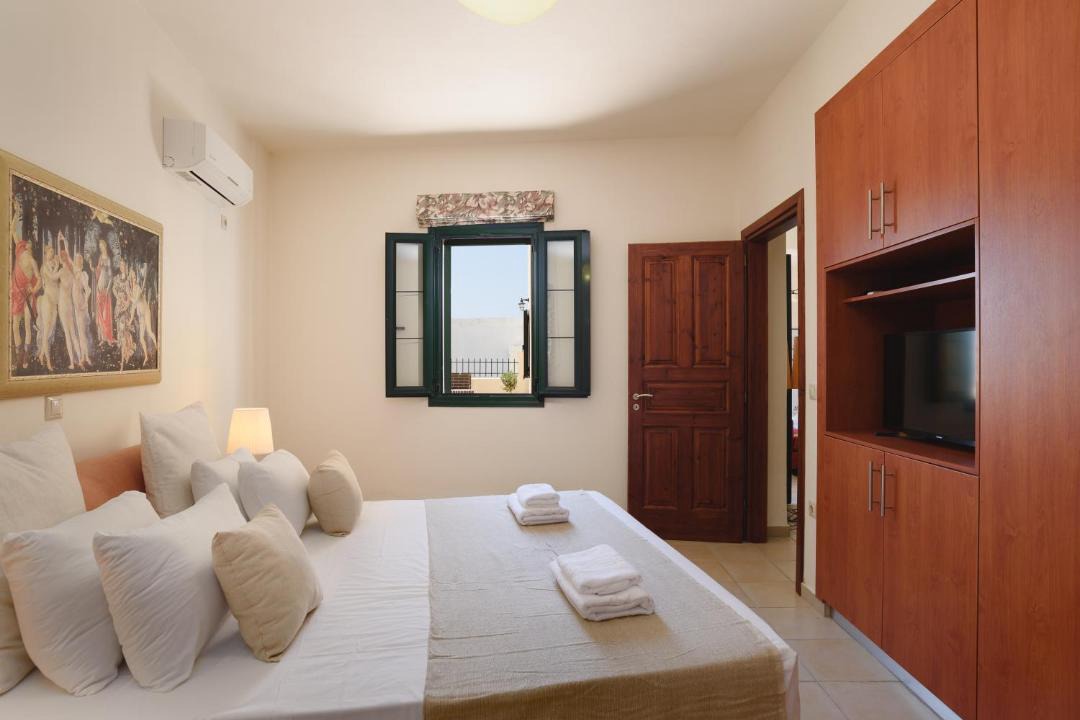 Photo of Bedroom in Kattavia