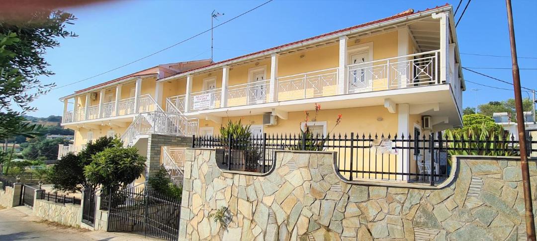 Photo of Others in Arillas