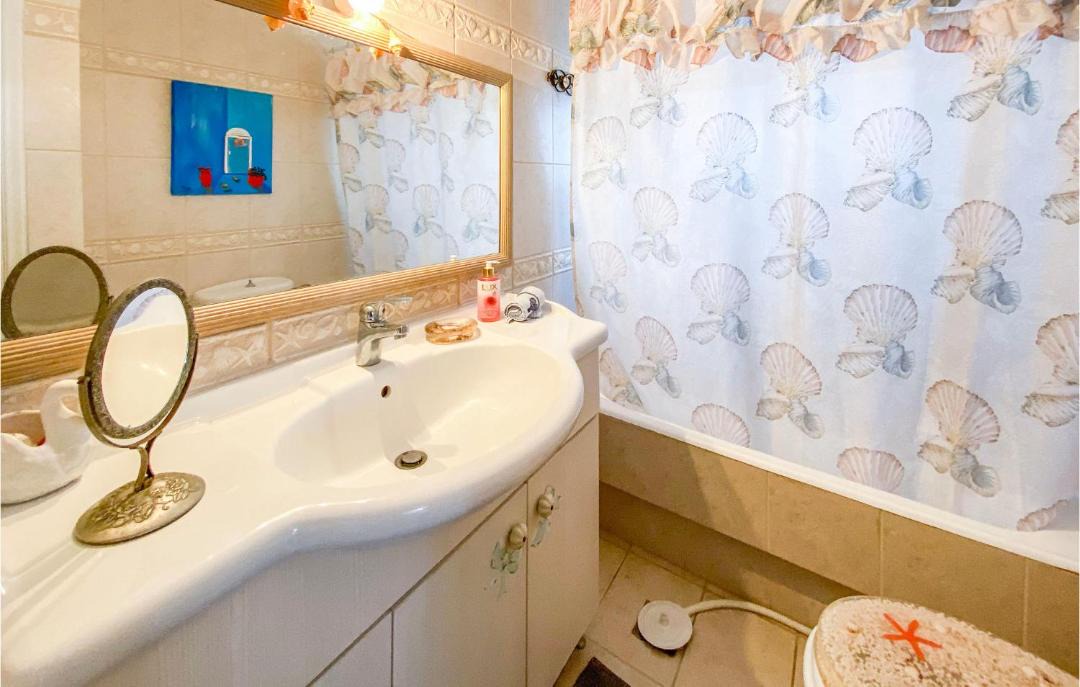 Photo of Bathroom in Lavreotiki
