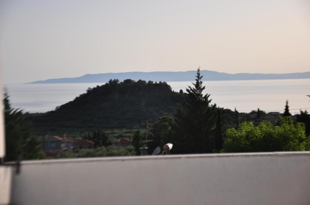 Photo of Others in Lefktron