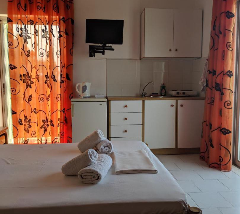 Photo of Bedroom in Lefktron