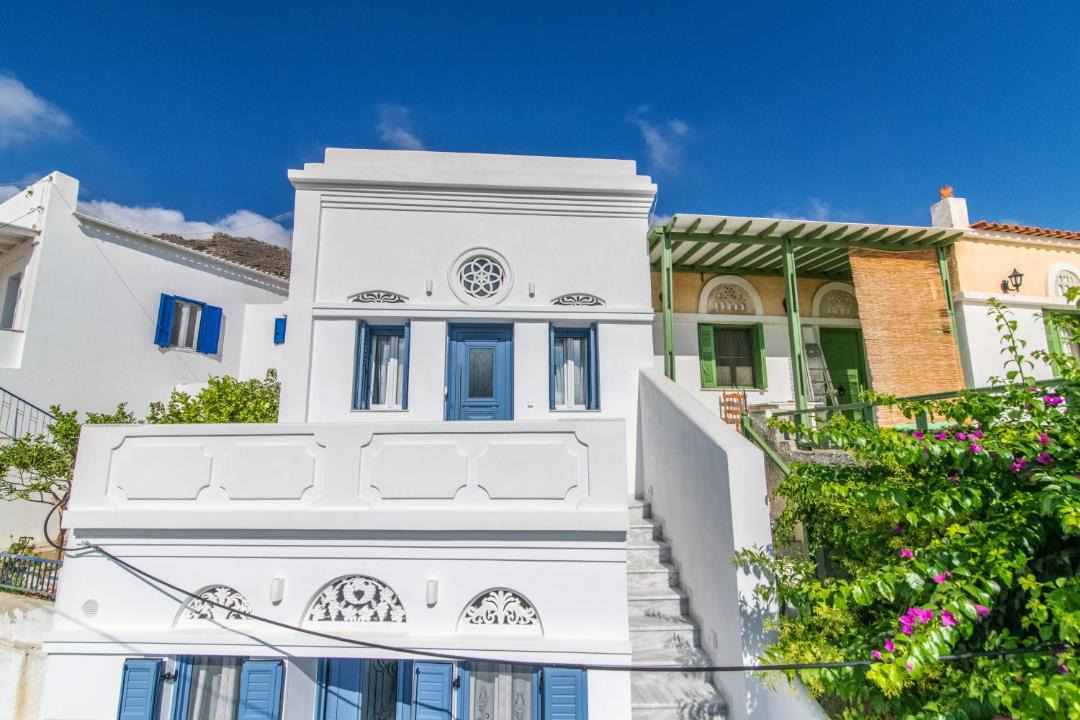 Photo of Buildings in Kalloni Tinou