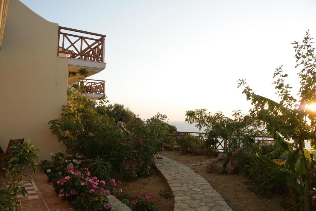 Photo of Buildings in Armenistis