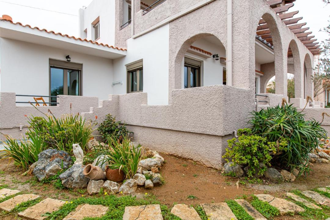 Photo of Buildings in Stavros