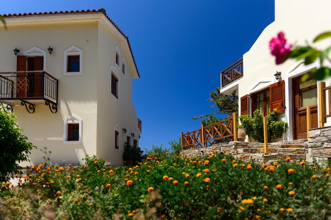 Photo of Buildings in Armenistis