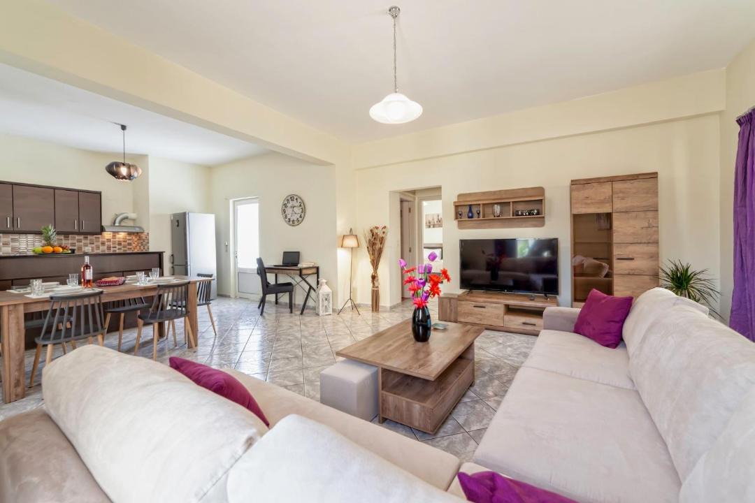 Photo of Livingroom in Spilion