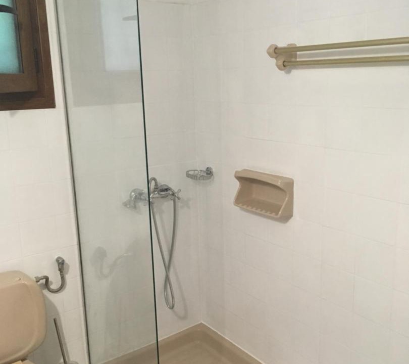 Photo of Bathroom in Kerveli
