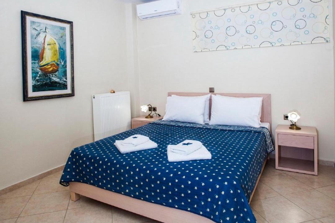 Photo of Bedroom in Roussospiti