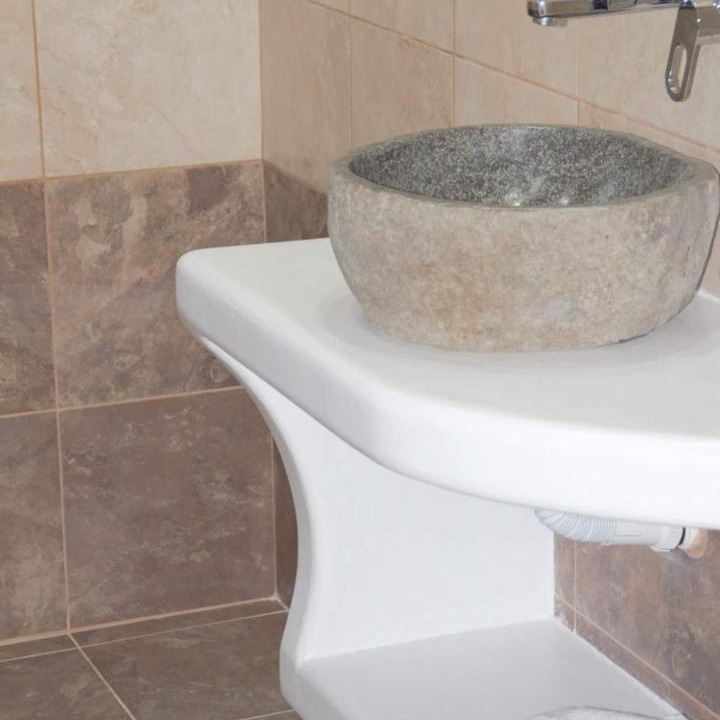 Photo of Bathroom in Ios Town