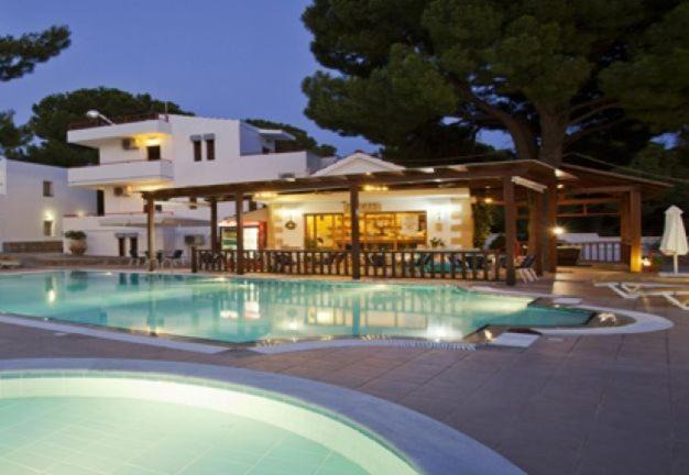 Photo of Others in Pefkos
