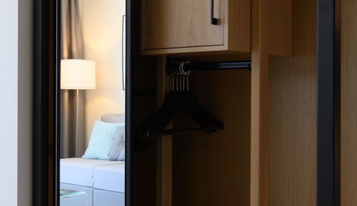 Deluxe Studio Suite