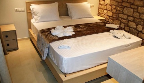 Suite, Sea View