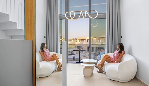 Horizon Maisonette Pool View