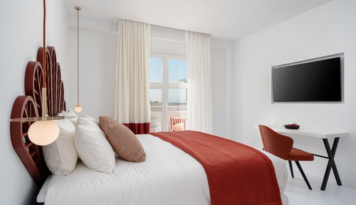 Prestige Suite with Hot Tub Sea View