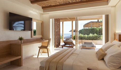 Veranda Suite with Pool View 