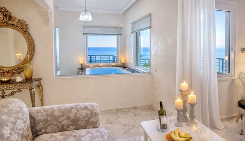 Panoramic Suite Sea View with Table Fireplace, Indoor & Outdoor Rooftop Jetted Tub