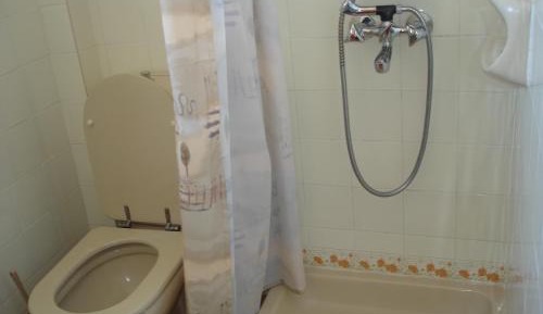 2-Bedroom Apartment