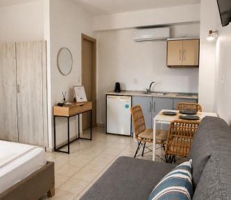 Triple Room with Sea View