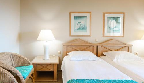 Deluxe Twin Room with Sea View