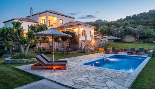 Villa with Private Pool