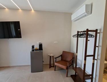 Studio with Terrace