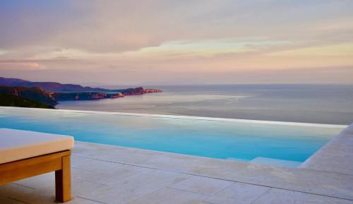 Villa with Sea View