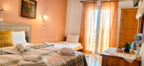 Studio with Balcony (3 Adults) 