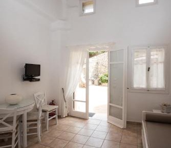Family Apartment - Split Level