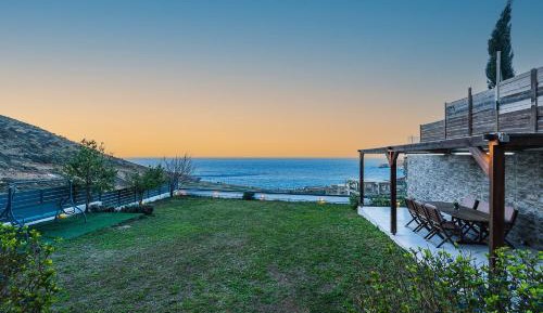 Studio with Sea View